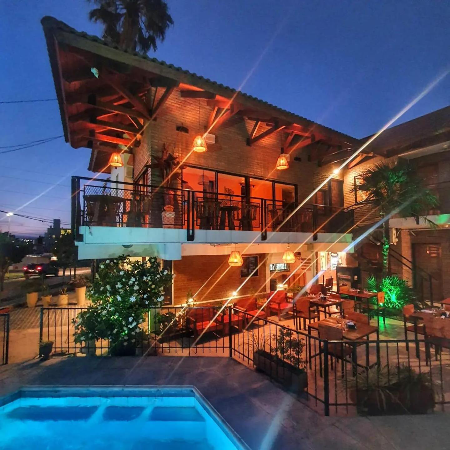 Hotel Carlos Paz Villa Carlos Paz Buitenkant foto