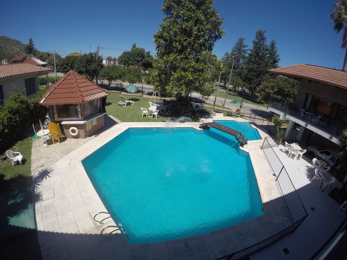 Hotel Carlos Paz Villa Carlos Paz Buitenkant foto