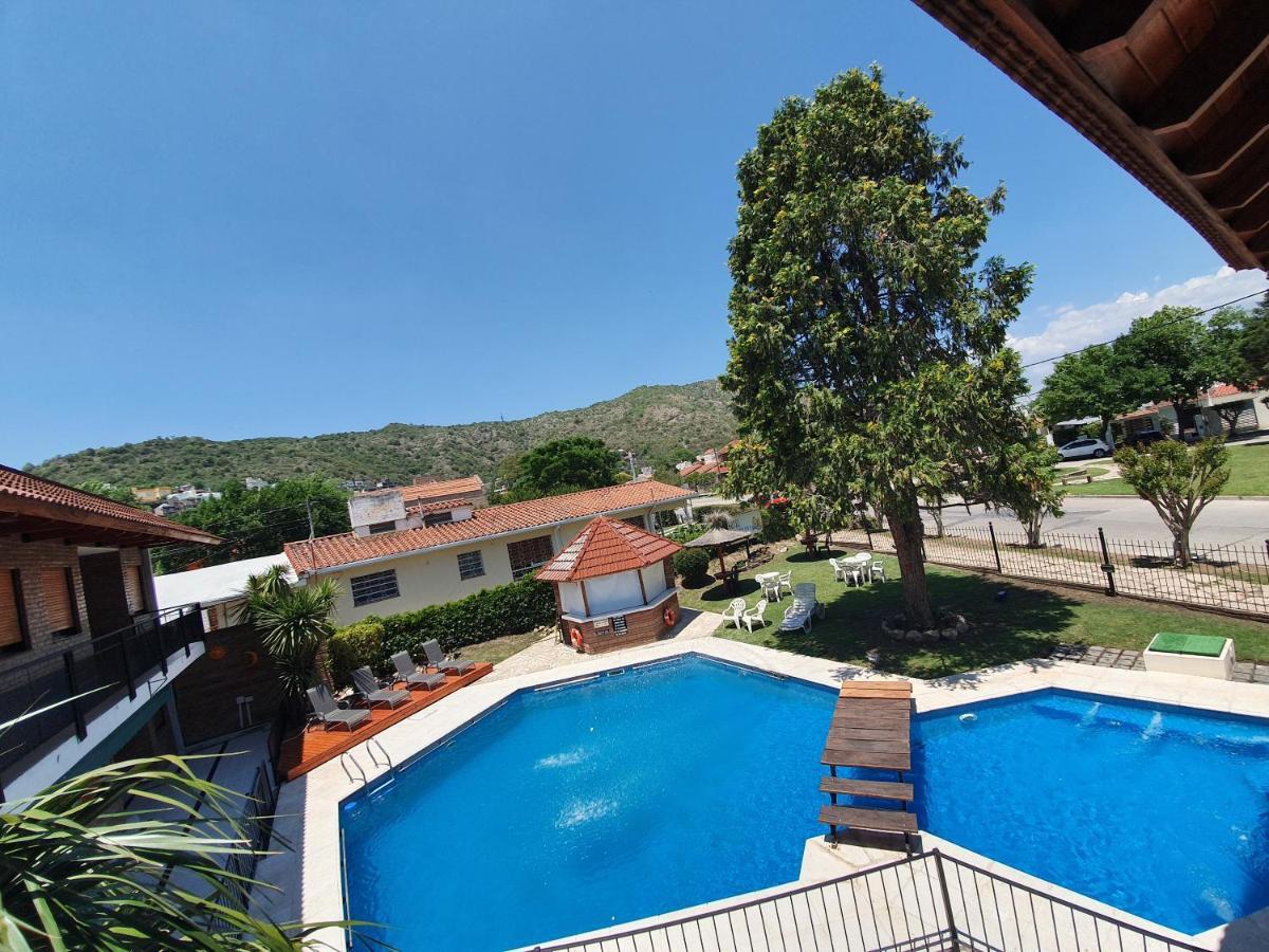 Hotel Carlos Paz Villa Carlos Paz Buitenkant foto